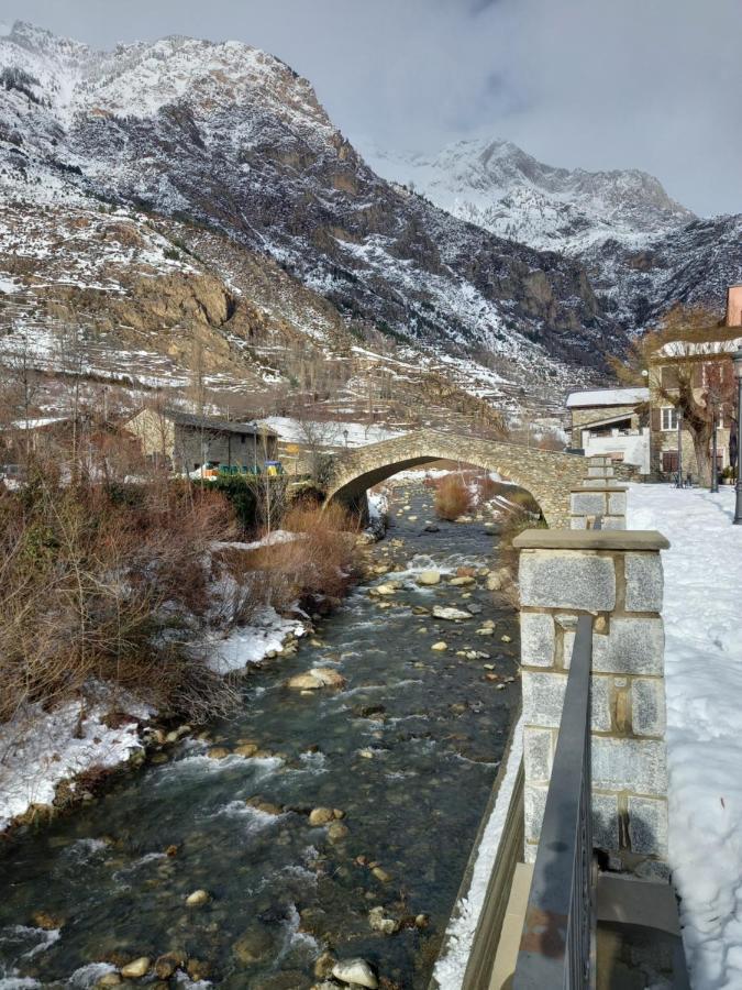Appartamento Pyros De Benas Benasque Esterno foto