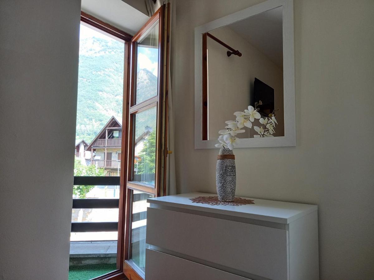 Appartamento Pyros De Benas Benasque Esterno foto